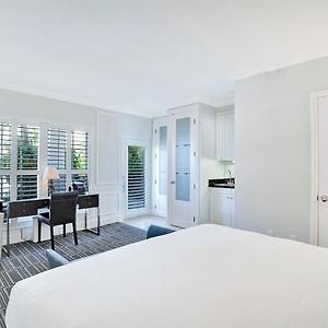 Chambre de Luxe Côté Piscine Lit King-Size